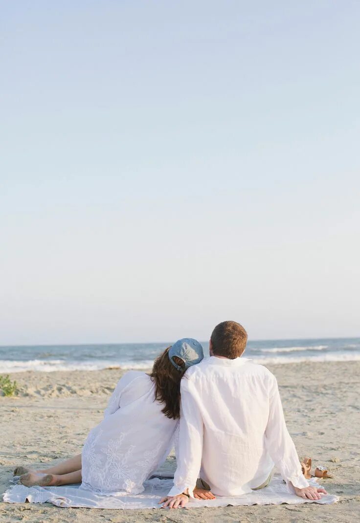 Медовый месяц фото Mini-Moon Guide to Charleston Honeymoon photography, Romantic beach photos, Beac