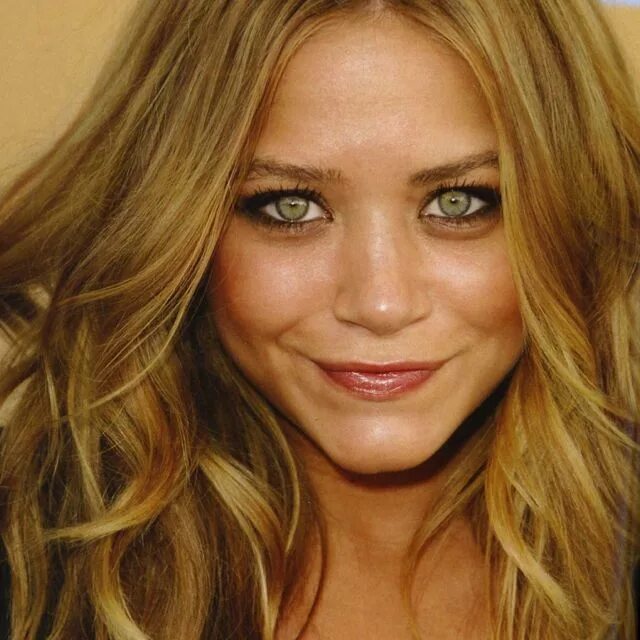 Медовый цвет глаз фото Hair color!!!!! Blonde hair color, Dark blonde hair color, Honey blonde hair