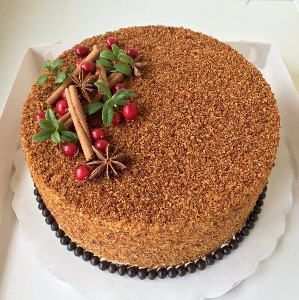 Медовый торт декор Pin on Painted cakes