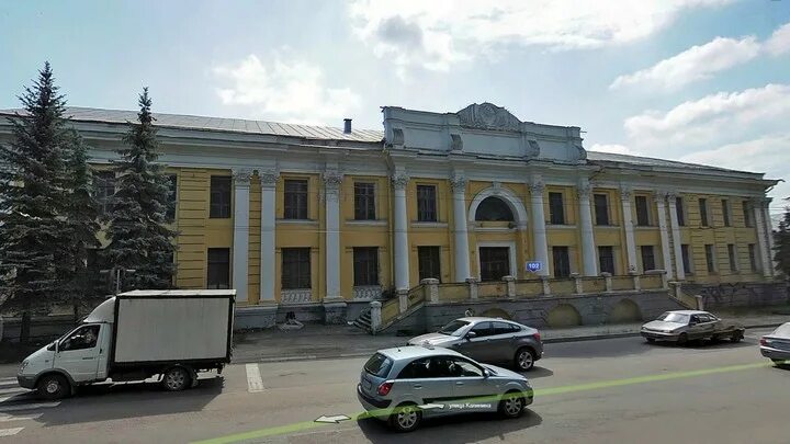 Медсанчасть брянский арсенал ул калинина 98 фото В Брянске погибает "Литейный дом" - старейшее здание города - Брянский ворчун