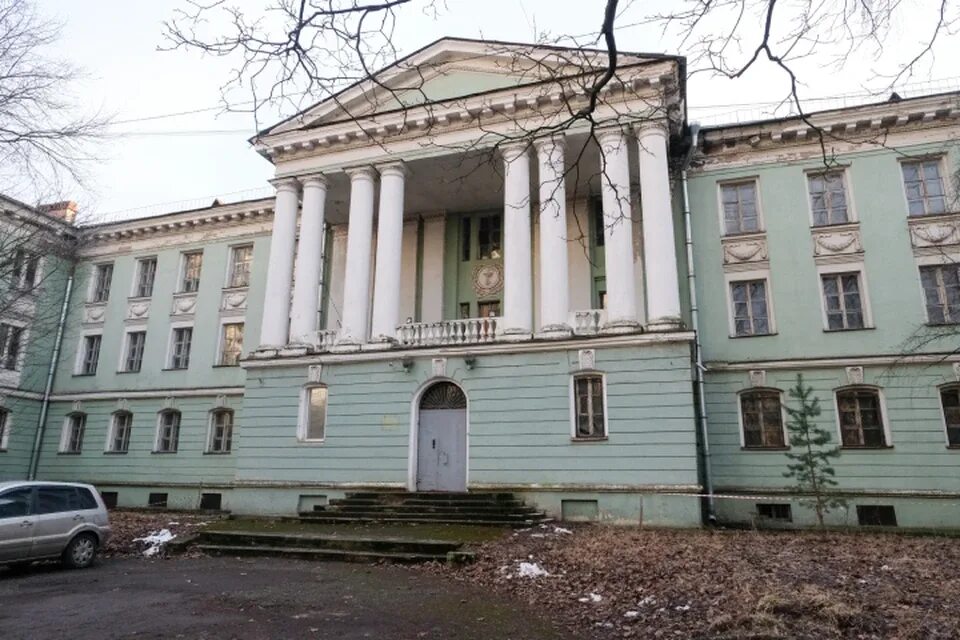 Медсанчасть no 170 ул ленина 2 фото Отказ признать памятником здание медсанчасти завода им. Калинина оспорят в суде 