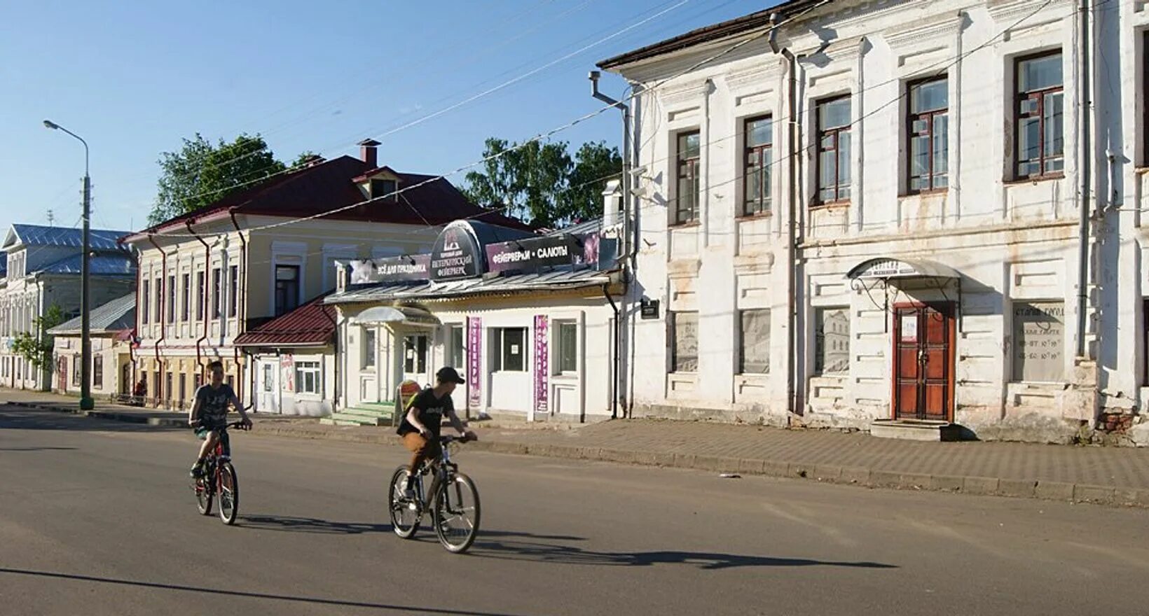 Медведь ул шилова 1 великий устюг фото ВМузей - Купить онлайн билет на событие Выездная экскурсия "Великий Устюг: Столи