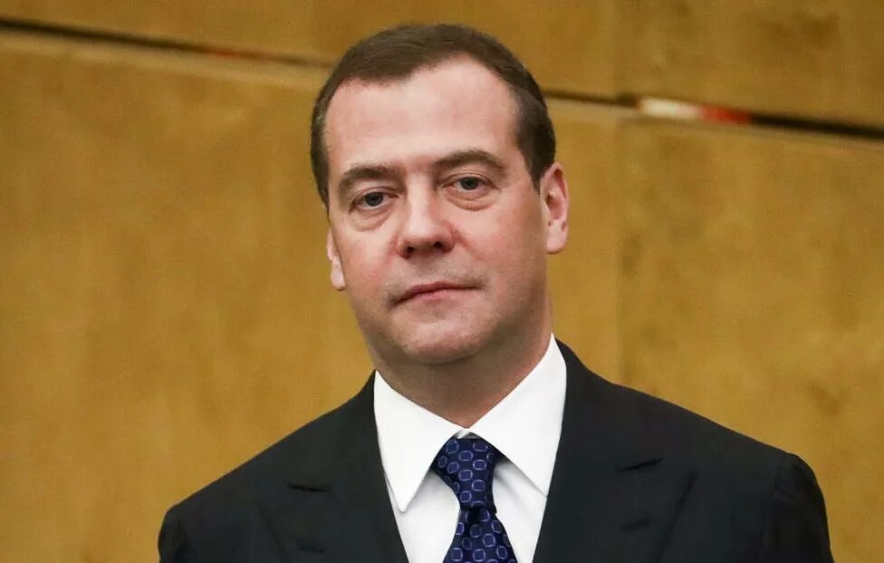 Медведев фото сейчас Медведев: возможность участия президента в выборах обеспечит стабильность во вла