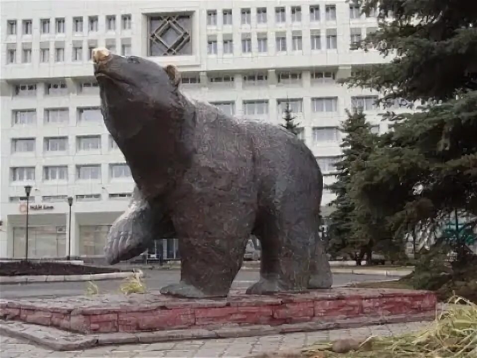 Медведи на набережной перми фото Интересная Пермь Большая автобусная экскурсия по основным достопримечательностям