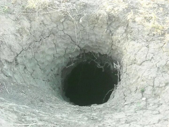 Медведицкая гряда в волгоградской области фото Аномалия Медведицкой гряды: километры подземных туннелей и шаровые молнии Strike