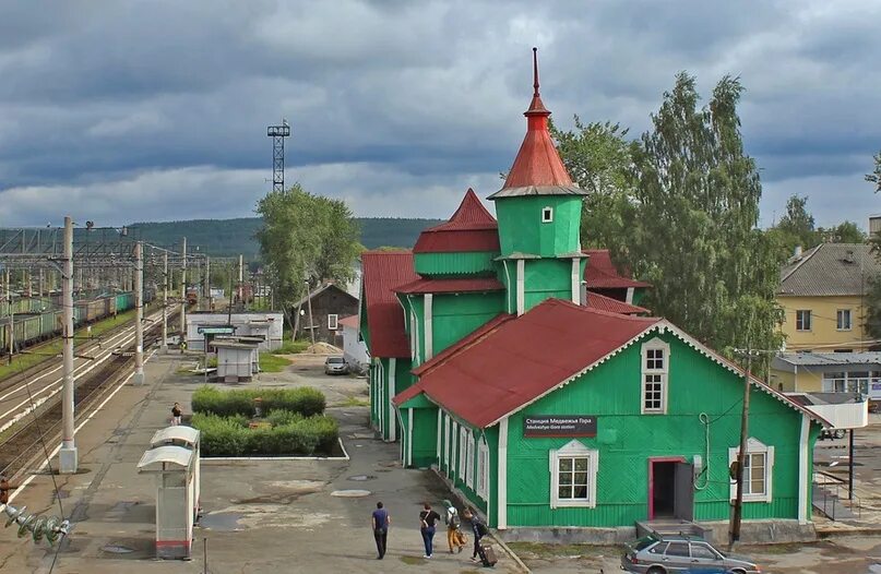 Медвежьегорск достопримечательности фото В Карелии, на железнодорожной линии, ведущей на Север, в сторону Мурманска, расп