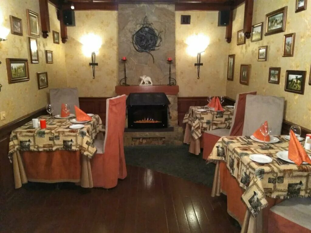 Медвежья падь ул культуры 30а фото Photo: Medvezhya pad, restaurant, Russia, Yekaterinburg, Kultury Boulevard, 30А 