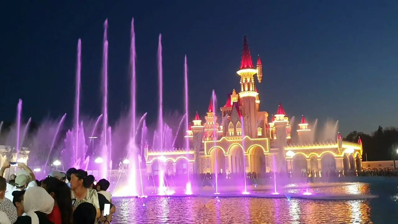 Мэджик сити ташкент фото Uzbekistan Tashkent новый парк MAGIC CITY - YouTube