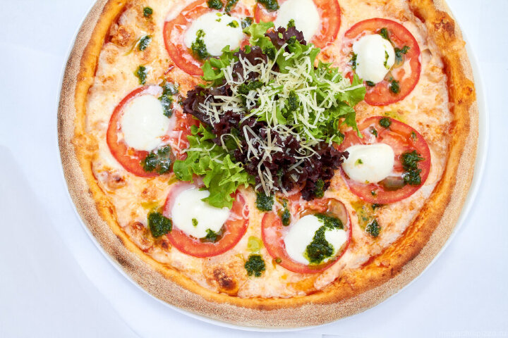 Мега чили пицца евпаторийское ш 8 фото Закажите Капрезе в Mega Chili Pizza , а мы быстро доставим!