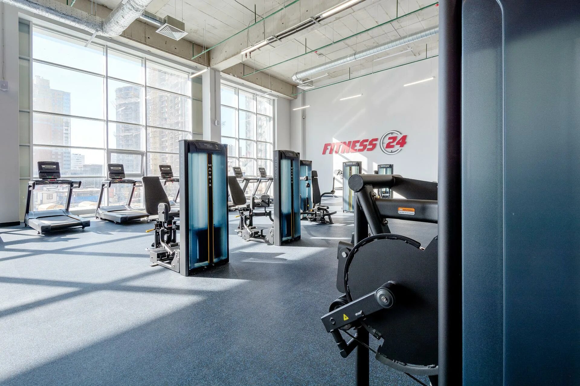 Мега fitness коммунистический просп 30 западный фото Fitness 24, фитнес-клуб на улице Кустодиева - отзывы, цены, информация о специал