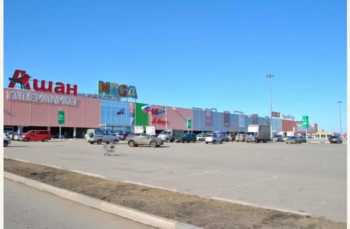 Мега нижний новгород фото Кинопаркинг открылся в нижегородском ТРЦ "Мега": Яндекс.Новости