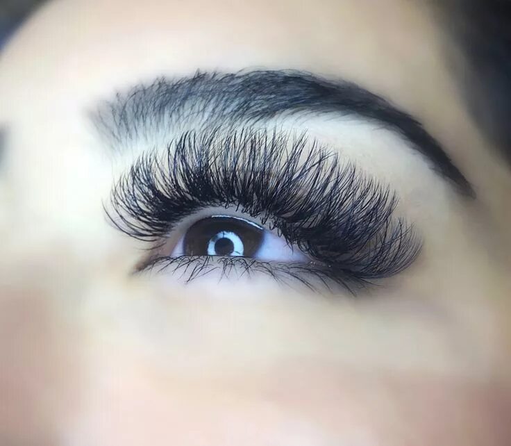Мега ресницы фото Lashes by Cherie Villa Lashes, Beautiful lashes, Eyelashes