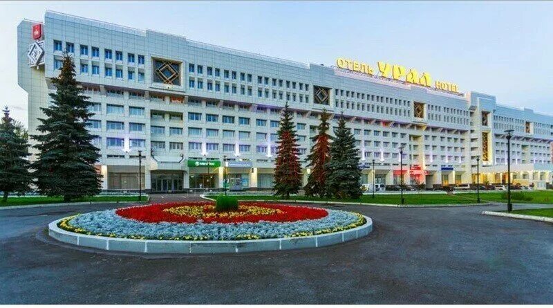 Мегаполис ул ленина 58 пермь фото Ural, hotel, Пермь, улица Ленина, 58 - Yandex Maps
