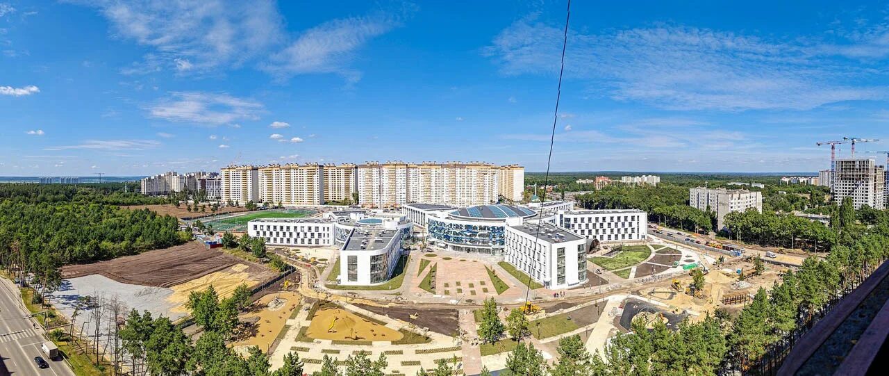 Мегашкола воронеж фото В Воронеже открылась самая большая школа России" в блоге "Детские сады и школы" 