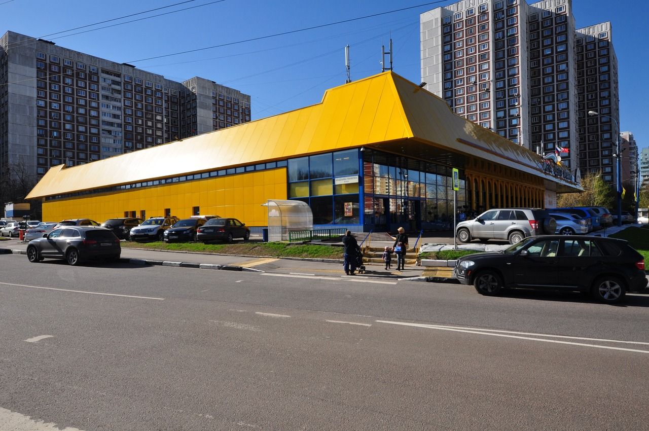 Мегацентр италия ул академика пилюгина 10 фото Снять офис в торговом центре рядом с метро Воронцовская. Найдено 26 предложений 