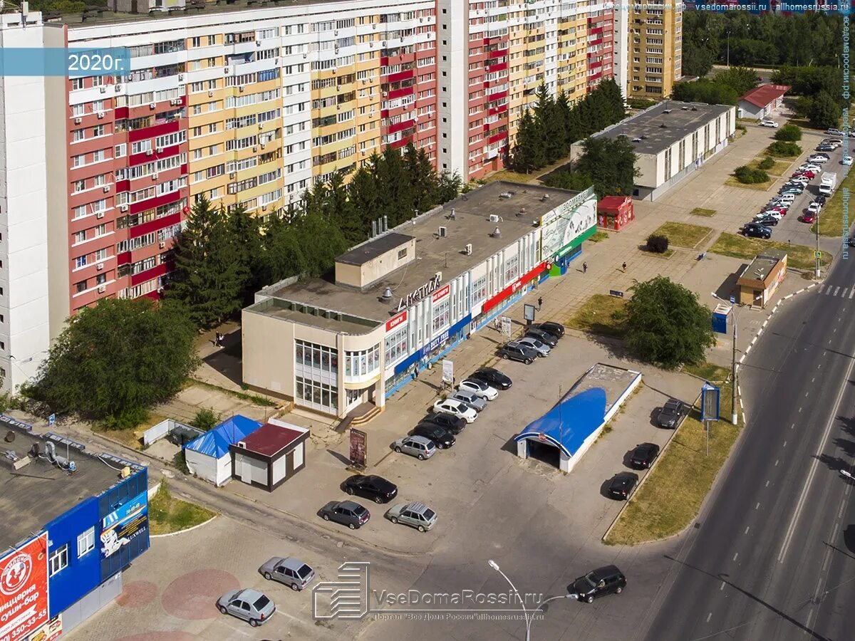 Мехамания революционная ул 52а тольятти фото Тольятти, улица Революционная дом 60. торговый центр