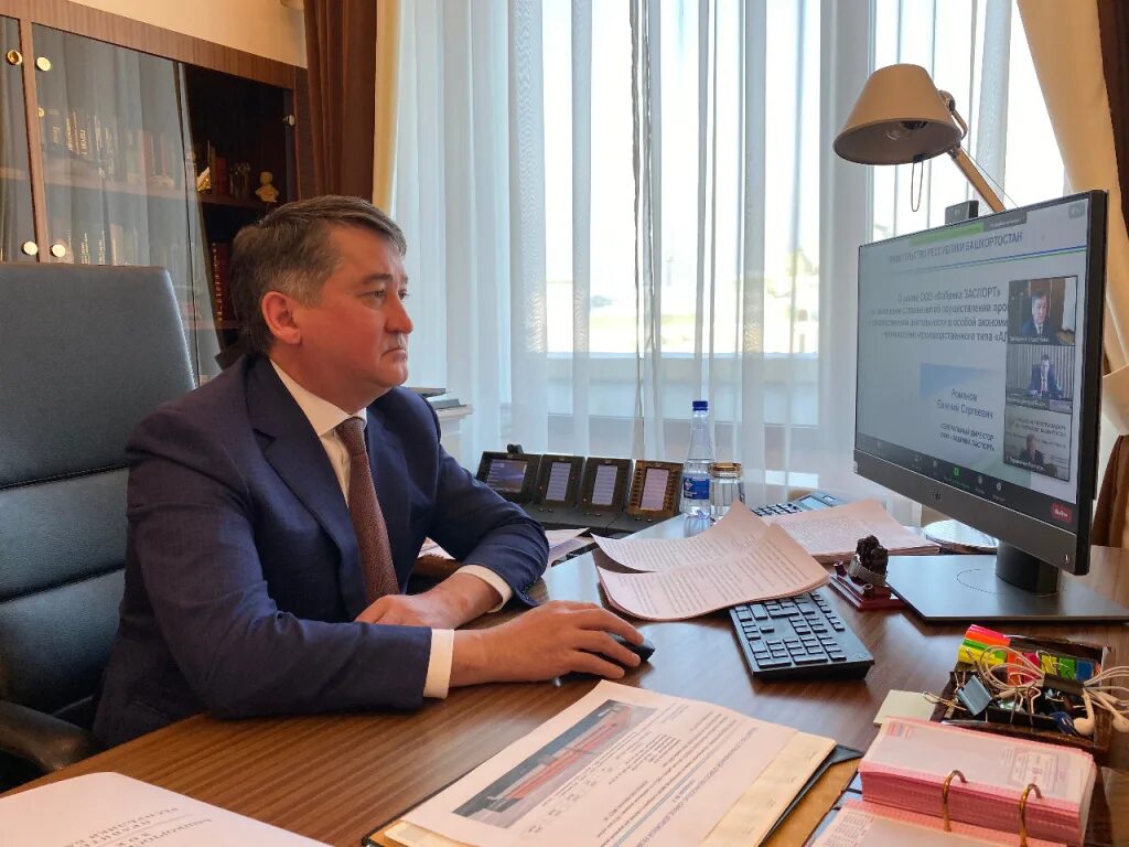 Министерство промышленности республики башкортостан фото сотрудников Два потенциальных резидента ОЭЗ "Алга" защитили бизнес-планы