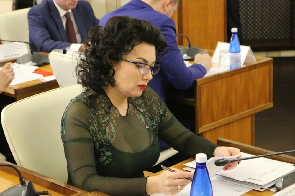 Министр культуры крыма фото Арина Новосельская на заседании Совета министров Республики Крым доложила о реал