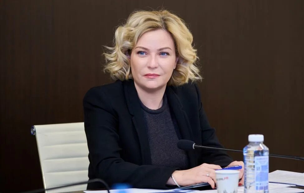 Министр культуры любимова фото Ольга Любимова: нет никакой людоедской позиции Минкультуры по отношению к продюс