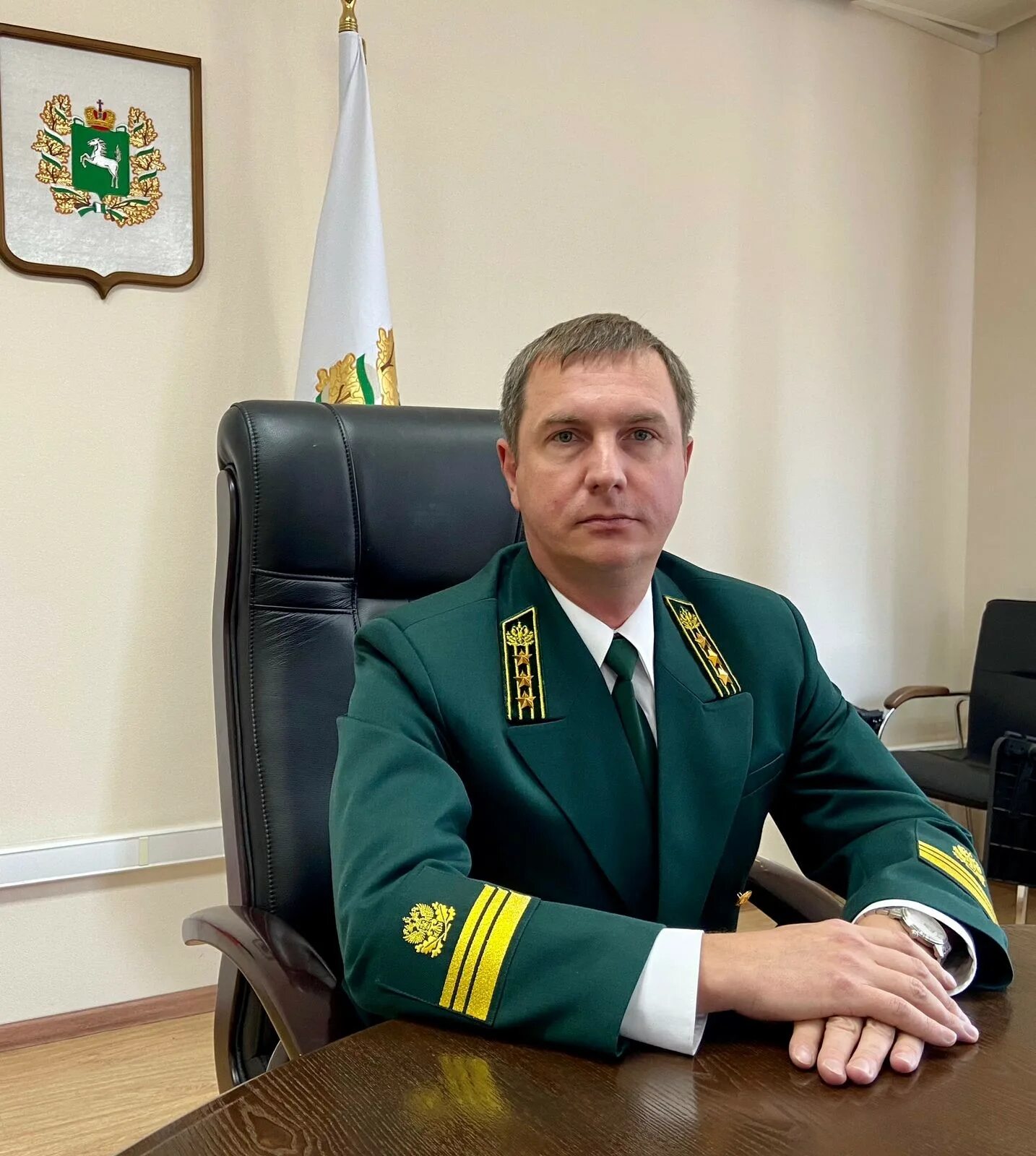 Министры лесного хозяйства фото Губернатор Владимир Мазур назначил начальником департамента природных ресурсов А