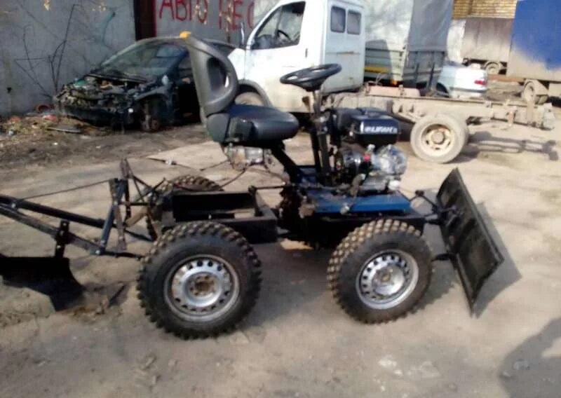 Минитрактор самодельный переломка 4x4 погрузчик Минитрактор (нормик) 4x4 переломка снегоуборщик в Нижнем Новгороде - Цена, Техни