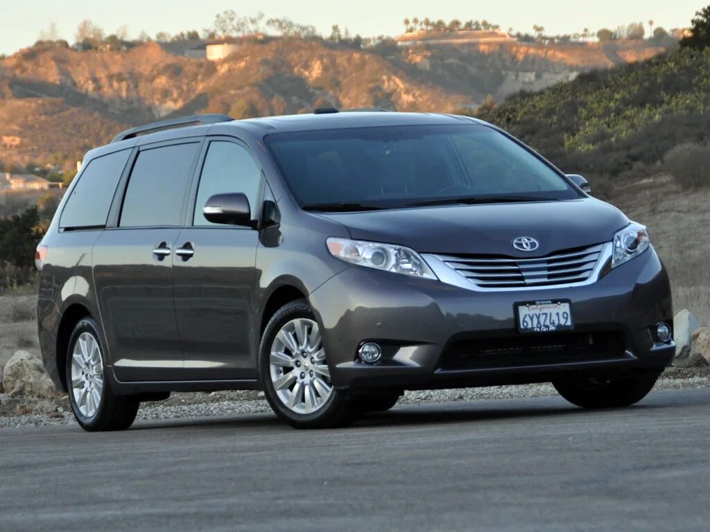 Минивэн марки автомобилей фото Used 2014 Toyota Sienna for Sale (with Photos) - CarGurus
