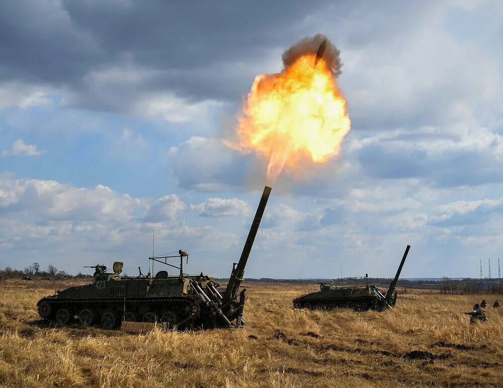Минометная установка фото 240-мм самоходный миномет 2С4 "Тюльпан". Оружейное Содружество Дзен