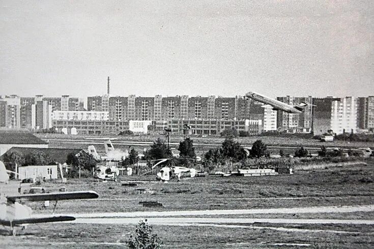 Минск 1980 фото Минск, 1980, аэропорт "Минск-1" Street view, Scenes, Street