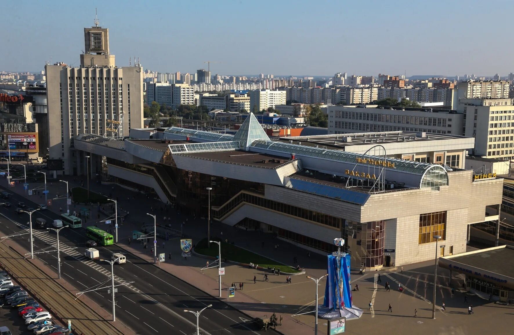 Минск пассажирский привокзальная площадь 5 фото Из Петербурга пустят дополнительные поезда в соседнее государство - РБК