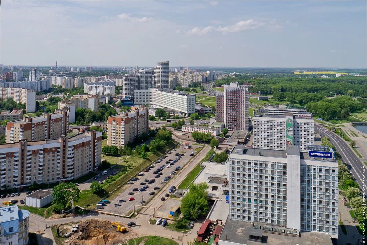 Минск районы фото Фотофакты. Взгляд руфера на исторический центр Минска, который "убивают" новодел