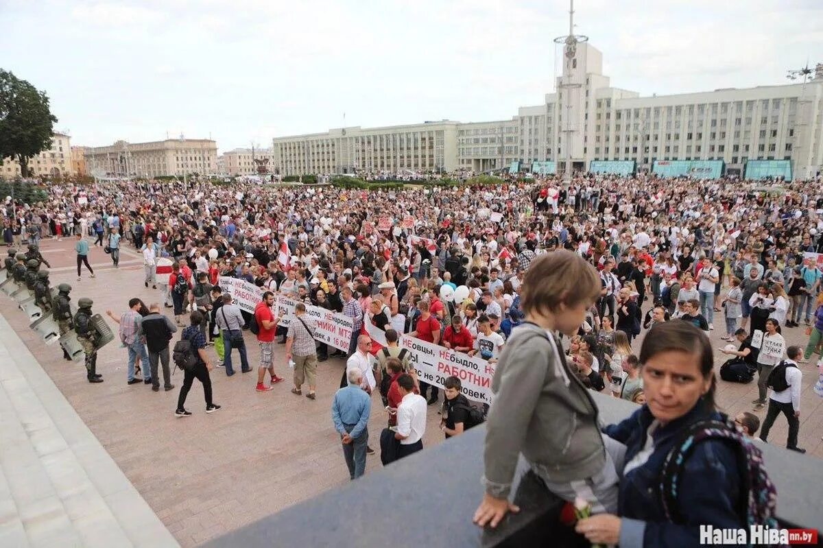 Минск сегодня 1 октября фото города люди Жыве Беларусь! - DRIVE2