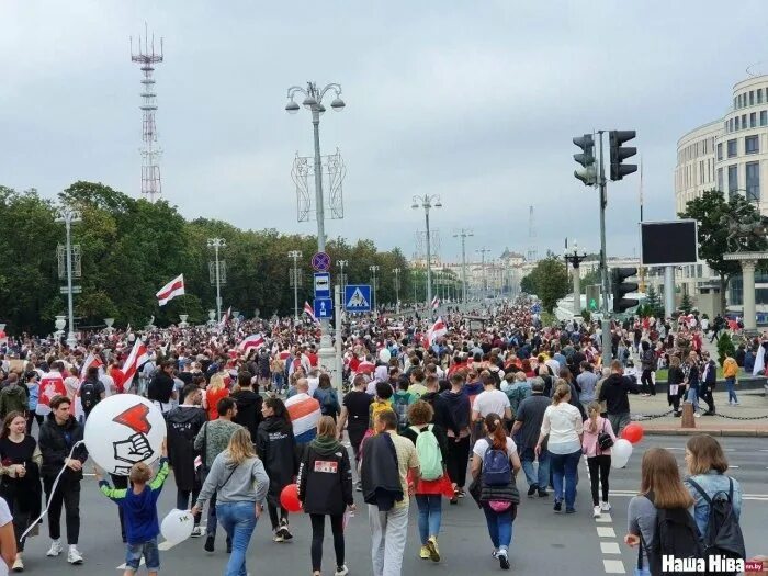 Минск сегодня 1 октября фото города люди Протесты в Беларуси: ситуация на 23 августа: Яндекс.Новости