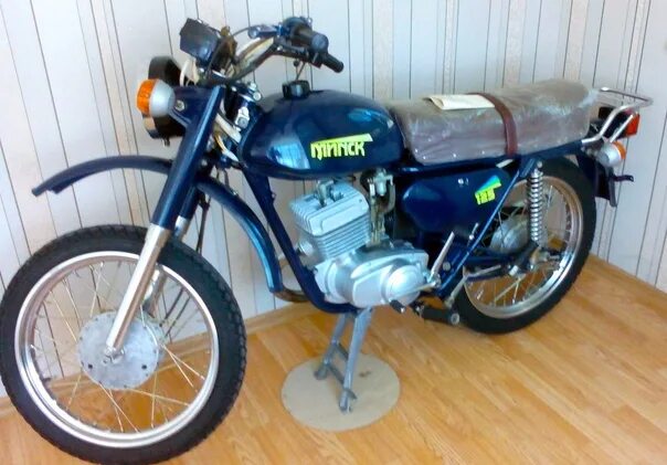 Минск синий фото The new Minsk of 1991, with a mileage of 350 km, for which they asked for € 1,50