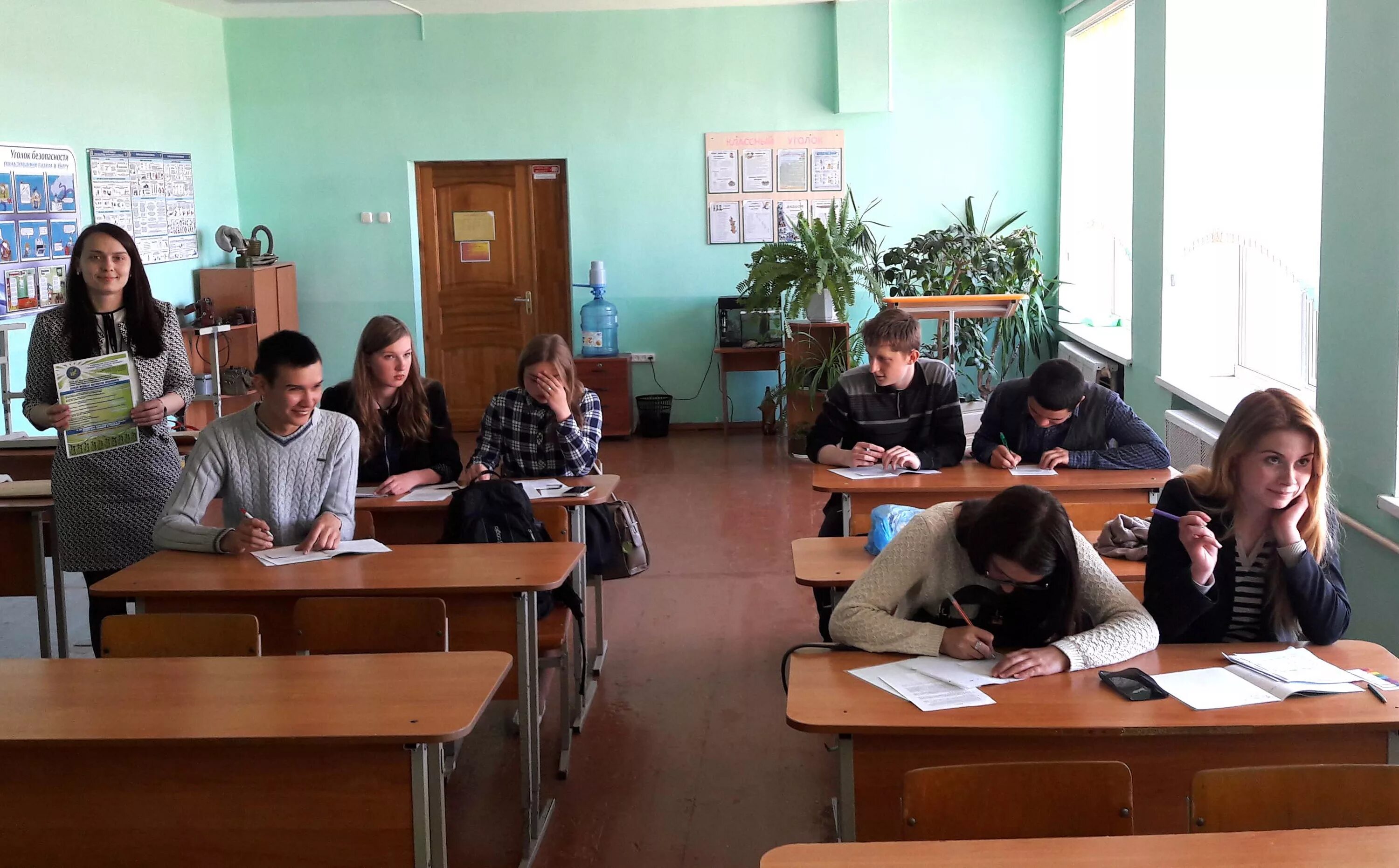 Минский торговый колледж фото Минский торговый колледж Белкоопсоюза на Партизанском проспекте в Минске, фото и