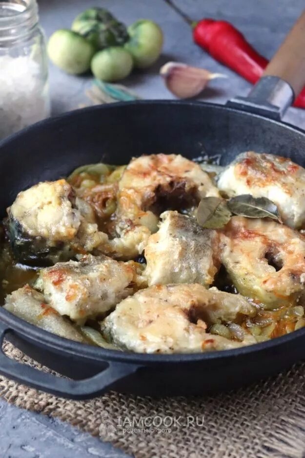 Минтай на сковороде самый вкусный рецепт фото Минтай с луком и морковью на сковороде - рецепт с фото Food, Ethnic recipes, Bru