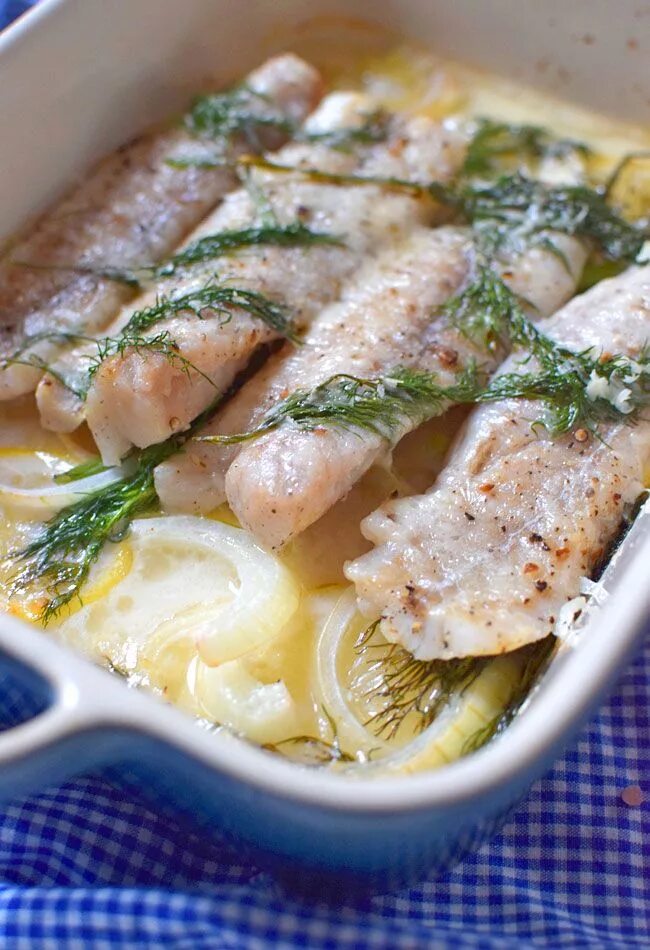 Минтай приготовление с фото Mintaj pieczony na cytrynie z koperkiem Recipe Meat, Chicken