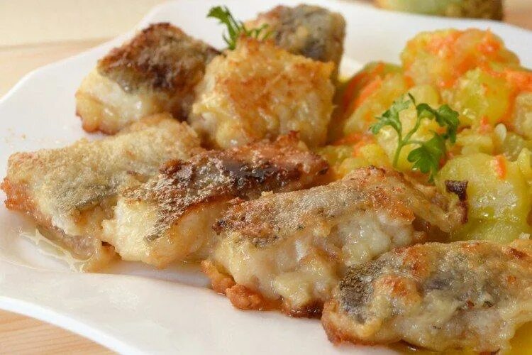 Минтай рецепты с фото простые Минтай в духовке: 10 самых вкусных рецептов