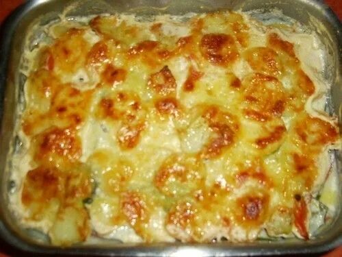 Минтай с картофелем в духовке фото Berenjenas al gratín The cook monkeys Рецепт Идеи для блюд, Рецепты филе, Картоф