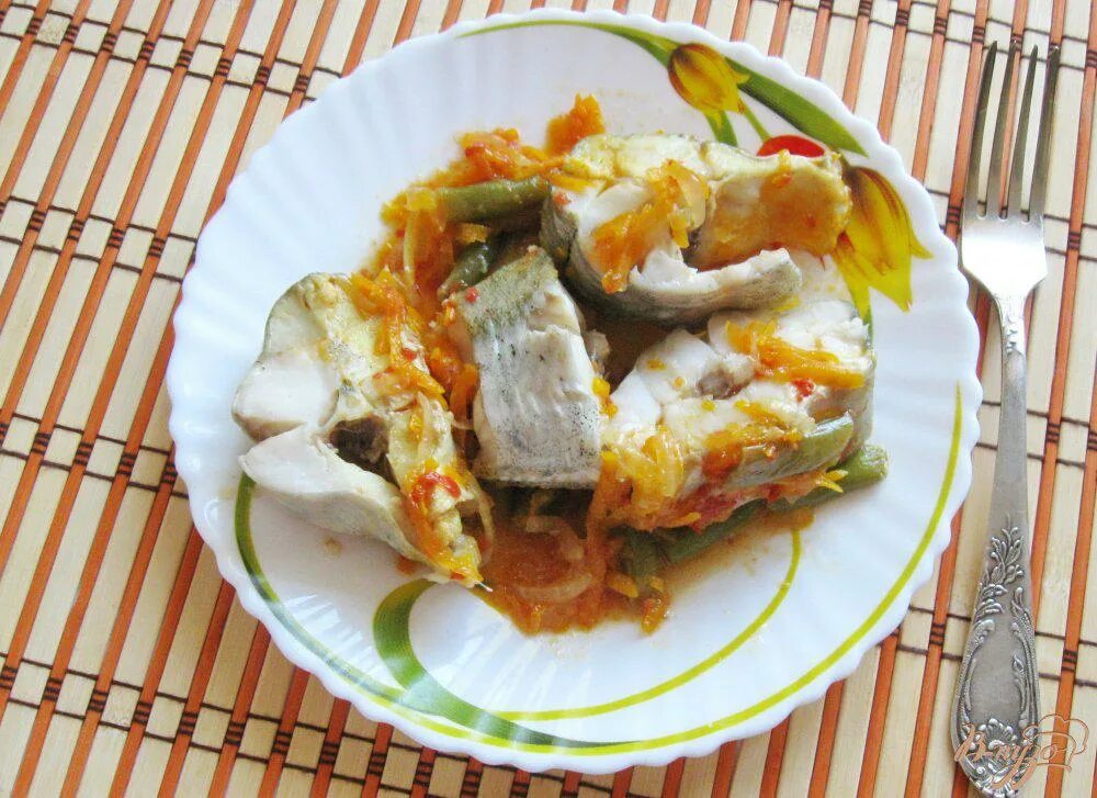 Минтай с овощами рецепт с фото Минтай тушеный с овощами - рецепты с фото на vpuzo.com