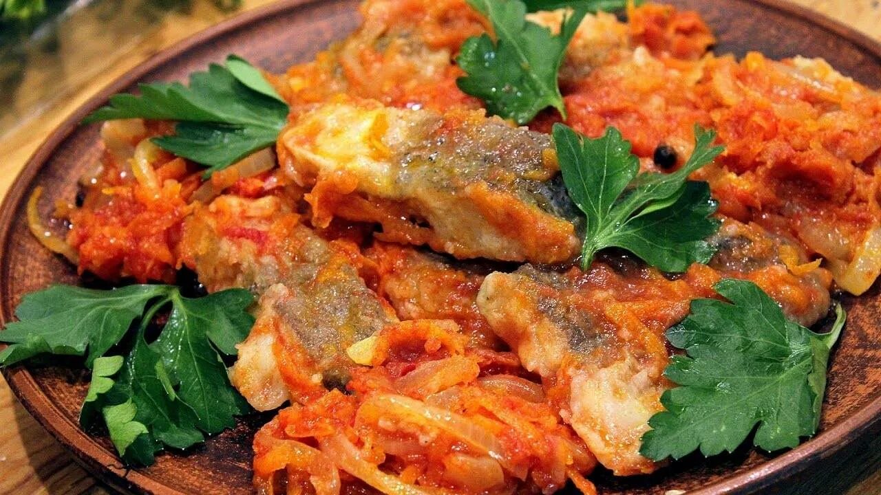 Минтай с овощами рецепт с фото Картинки МИНТАЙ С ПОМИДОРАМИ РЕЦЕПТ