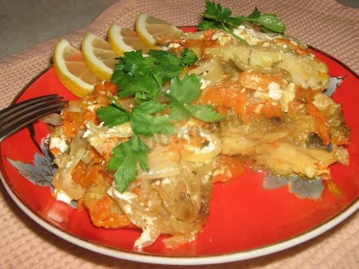 Минтай с овощами рецепт с фото Рыба в томатном соусе рецепт фото пошагово и видео Recipe Ethnic recipes, Cookin