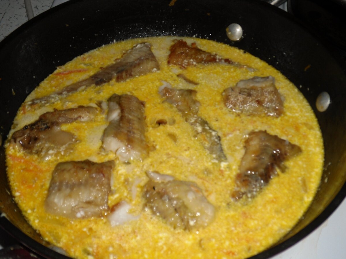 Минтай тушеный на сковороде с фото МИНТАЙ ТУШЕНЫЙ С ОВОЩАМИ И МАЙОНЕЗОМ "АППЕТИТНЫЕ НАСТРОЕНИЯ" Дзен