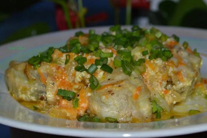 Минтай тушеный рецепт с фото овощами Не знаете как накормить детей рыбой? Приготовьте нежнейший минтай в сливках! Иде