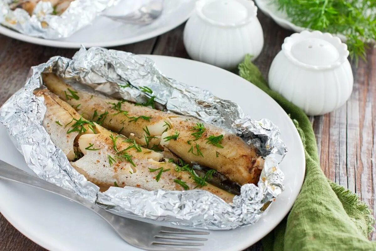 Минтай в духовке фото Минтай,запеченный в духовке в фольге Вкусно Дома Дзен