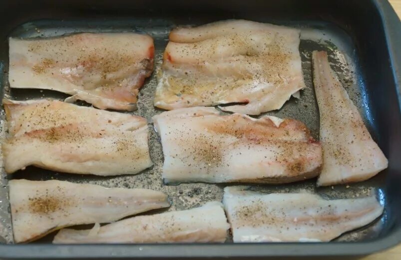 Минтай в духовке рецепт с фото Минтай в духовке - 10 самых вкусных рецептов с пошаговыми фото