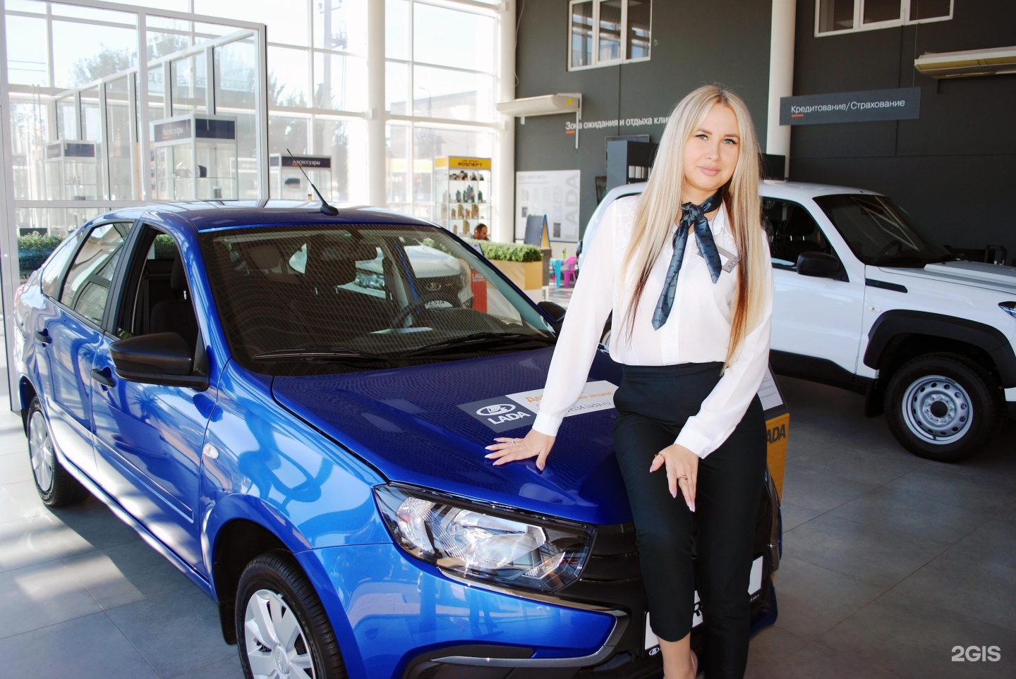 Мир авто ул пушкина 93а волжский фото Мир Авто, официальный дилер LADA, Пушкина, 93а, Волжский - 2ГИС