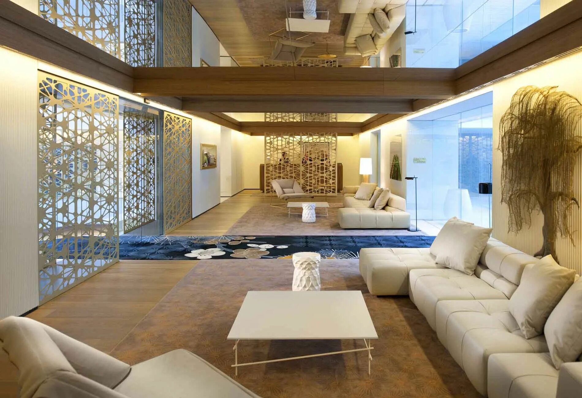Мир дизайна фото INTERIORES Hotel interior design, Hotel interior, Hotel interiors