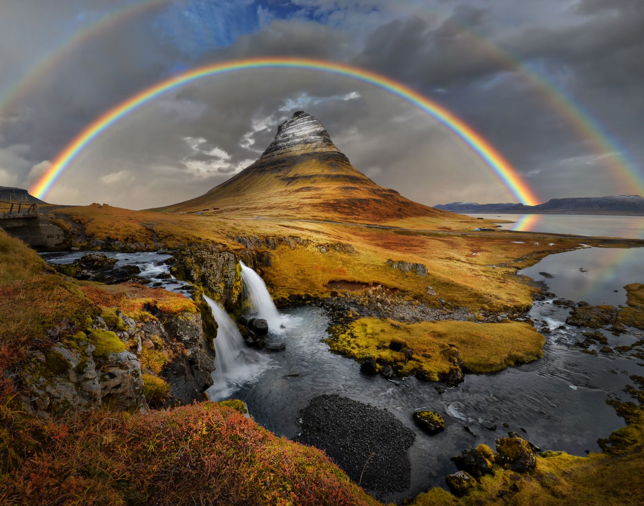 Мир фото 40 Rainbow over Kirkufell Discovered from Dream Afar New Tab Iceland landscape, Ice