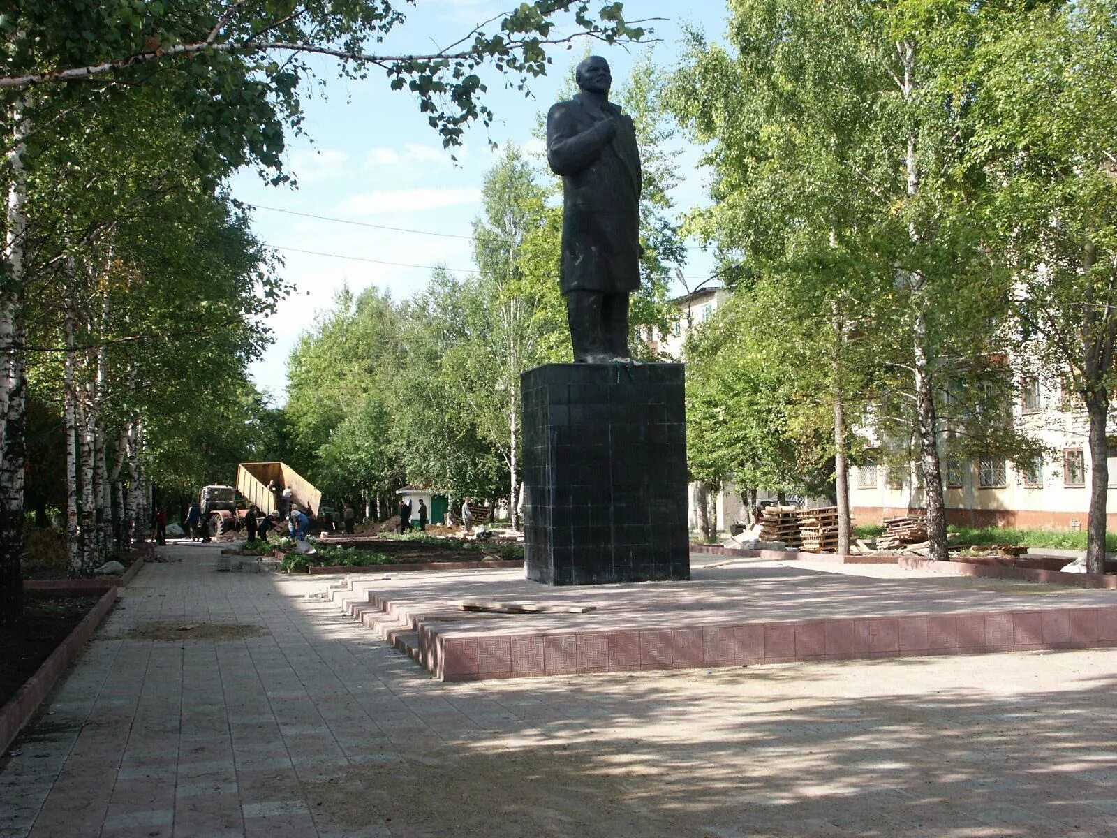 Мир фото березовский Комсомольский бульвар " Официальный сайт Администрации Березовского городского о