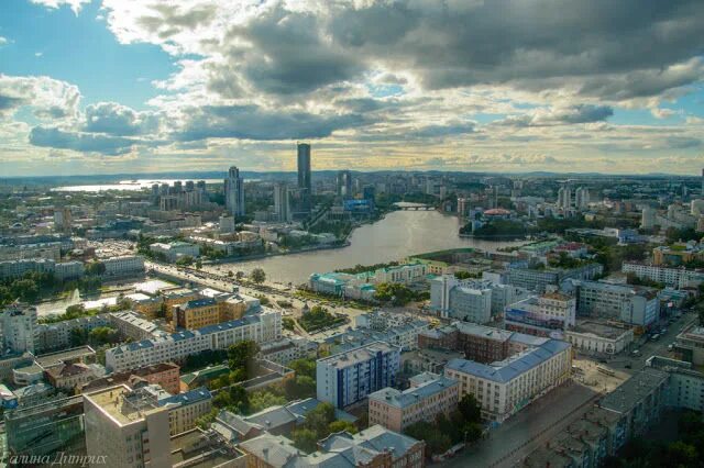 Мир фото екатеринбург Наше уральское путешествие: Екатеринбург (много урбанистичной красоты): Персонал
